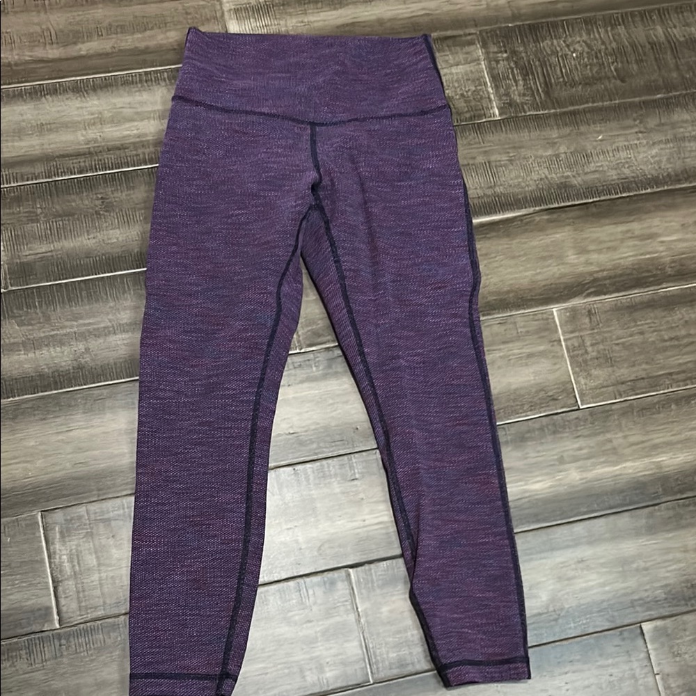 EUC Lululemon Wunder Under high rise crop